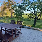 L'anagramme, Chambres, Table D'hotes Et Pour Adultes, Naturistes Ou Non ! Cindré