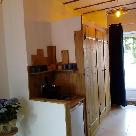 L'anagramme, Chambres, Table D'hotes Et Pour Adultes, Naturistes Ou Non ! Nocleg ze śniadaniem 4*