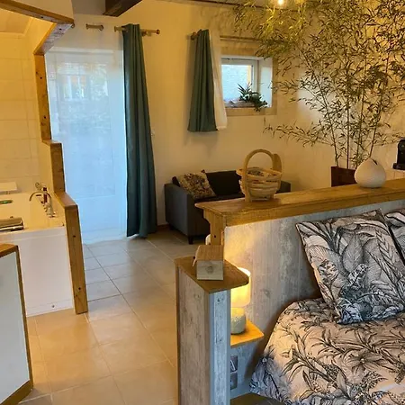 L'Anagramme, Chambres, Table D'Hotes Pour Adultes, Naturistes Ou Non ! Отель типа 