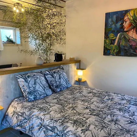 Nocleg ze śniadaniem L'anagramme, Chambres, Table D'hotes Et Pour Adultes, Naturistes Ou Non ! Cindre