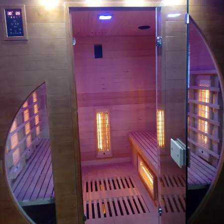 L'Anagramme, Chambres, Table D'Hotes Pour Adultes, Naturistes Ou Non ! Отель типа 