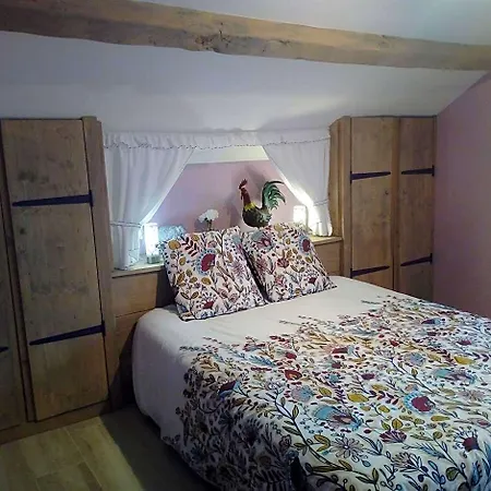 L'anagramme, Chambres, Table D'hotes Et Pour Adultes, Naturistes Ou Non ! Bed & Breakfast Cindre