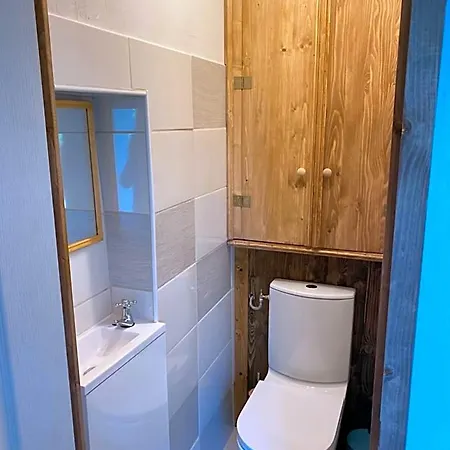 L'anagramme, Chambres, Table D'hotes Et Pour Adultes, Naturistes Ou Non !