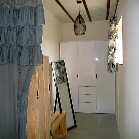 Bed & Breakfast L'anagramme, Chambres, Table D'hotes Et Pour Adultes, Naturistes Ou Non ! 4*