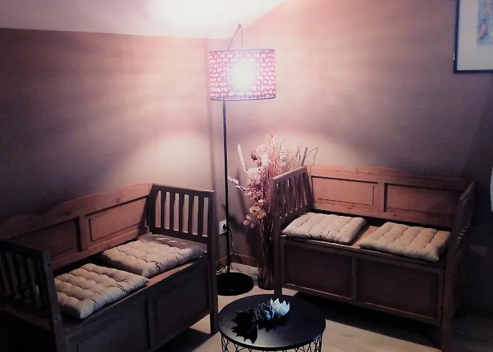 Couette-café L'anagramme, Et Table D'hôtes Pour Couples Naturistes -fkk- Ou Non